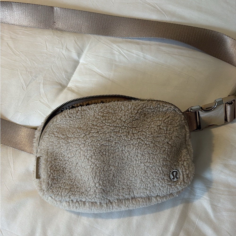 Lululemon Beige Sherpa Crossbody Bag